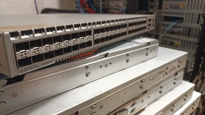 Arista 7050S-52 52xSFP+ 10GE