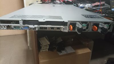 Dell 1U 12SFF R640, 2x Xeon Gold 6138, 16GB RAM