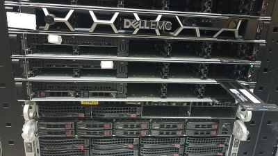 Dell 1U 8SFF R640, 2x Xeon Gold 6138, 0GB RAM