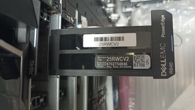 Dell 1U 8SFF R640, 2x Xeon Gold 6138, 0GB RAM