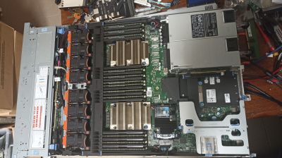Dell 1U 8SFF R640, 2x Xeon Gold 6138, 384GB RAM