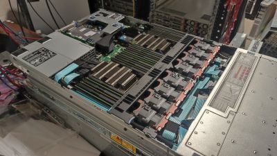 Dell R640 1U 10SFF (8NVME) 2PSU, 2x Xeon Gold 6126 - 2JBWPY2
