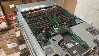 Dell R640 1U 10SFF (8NVME) 2PSU, 2x Xeon Gold 6126 - 2JBWPY2