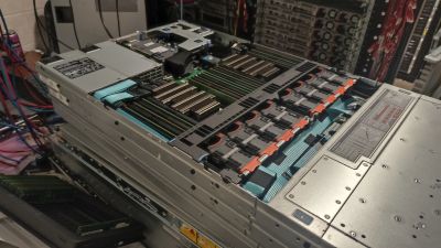 Dell R640 1U 10SFF (8NVME) 2PSU, 2x Xeon Gold 6130 - 6BXW833