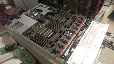 Dell R640 1U 8SFF 2PSU, 2x Xeon Bronze 3104 - FP4LMR2