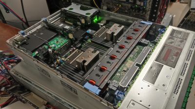 Dell R730xd 2U 26SFF 2PSU, 2x Xeon E5-2680v4, 16GB RAM, 24x 600GB - 46X5GK2