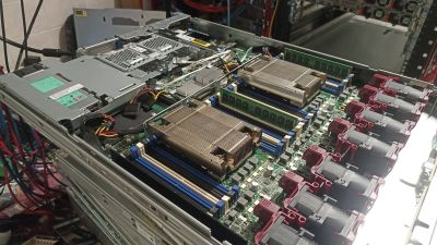 HP ProLiant DL360 Gen9 1U 4LFF 1PSU, 2x E5-2620v4, 16GB RAM, 4x 3TB SAS - MXQ63703V4