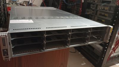 2U Supermicro 2U2N 6027TR, 2xE5-2650L, 64GB RAM