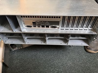 Supermicro 4U CSE-847, 36x3,"5 HDD