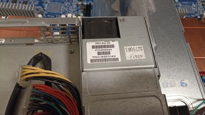 7x Supermicro CSE-113MTQ-563CB