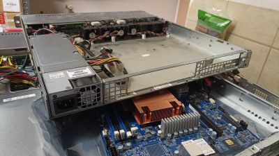 7x Supermicro CSE-113MTQ-563CB