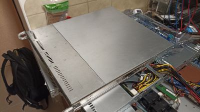 7x Supermicro CSE-113MTQ-563CB