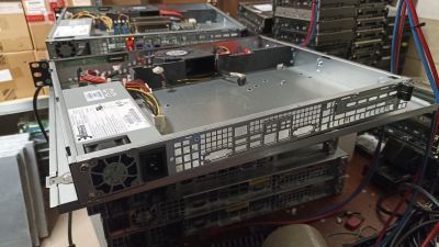 Supermicro Mini1U 512L-200B 200W